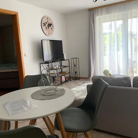 Cityapartment Direkt Am Hafen Apartment *