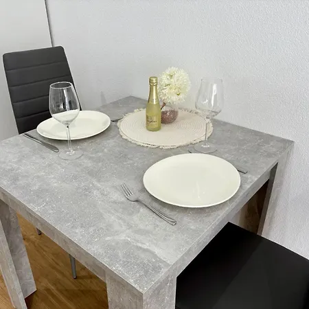 Cityapartment Direkt Am Hafen *