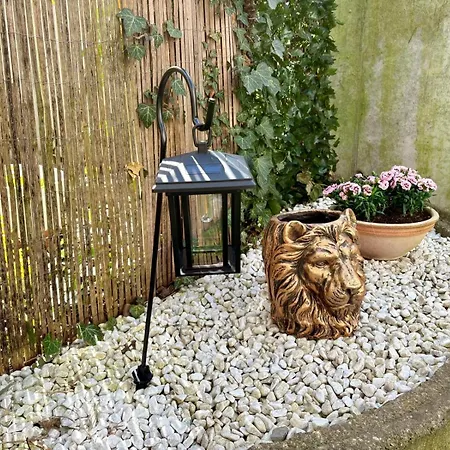 Cityapartment Direkt Am Hafen